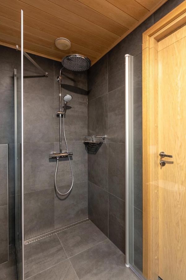 Tartukodu Narva Mnt 101A-1 Apartment ภายนอก รูปภาพ